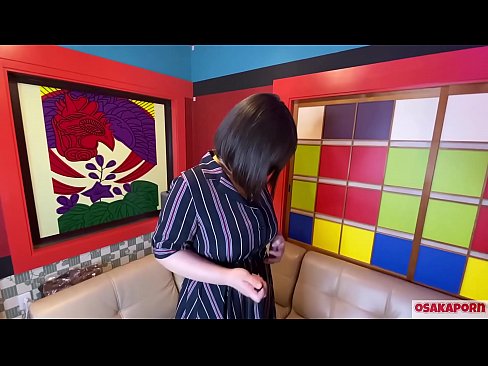 ❤️ Јапонската слатка со големи цицки мастурбира со секс играчки и доживува оргазам. Таа во едно интервју зборува за своето ебано искуство. Огромни цицки и влакнести пички кои силно стенкаат. Осакапорн Квалитетно порно на mk.porn-milf300.ru ❌